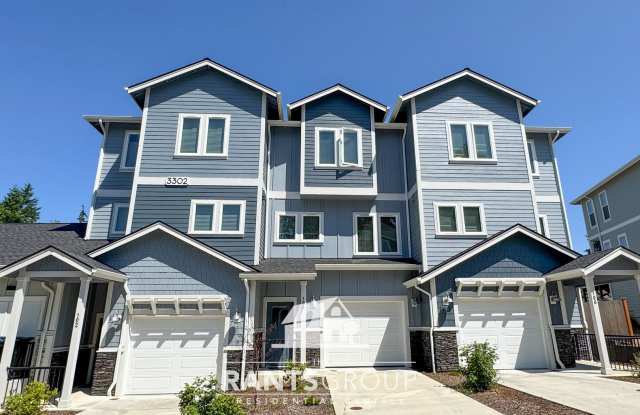 Forest Park Townhomes