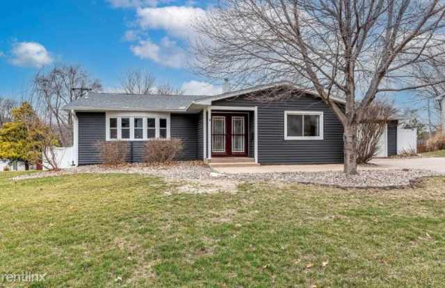 2328 Salem Ct