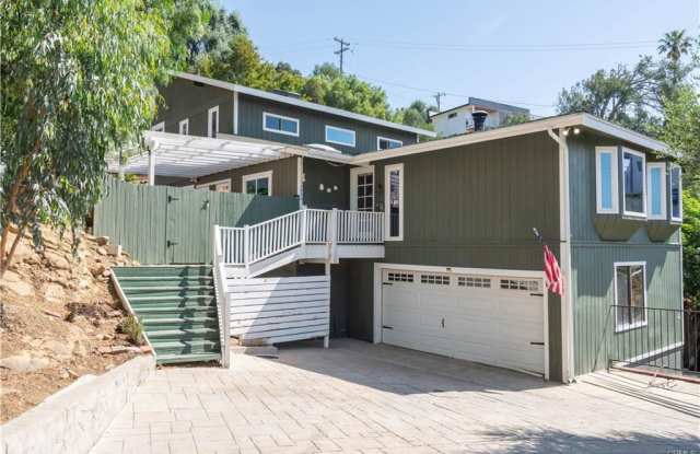 Photo of 7450 Webb Road