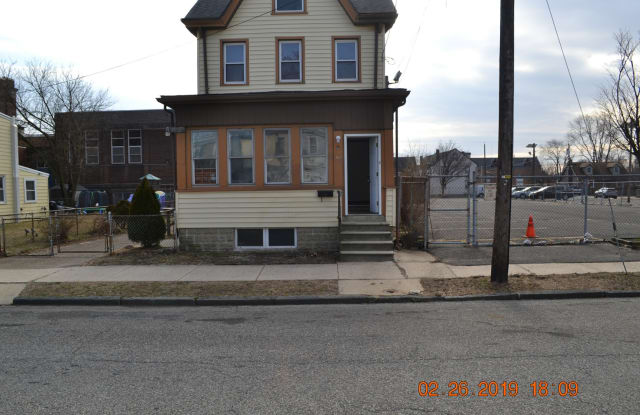 512 Cumberland Street - 512 Cumberland Street, Gloucester City, NJ 08030