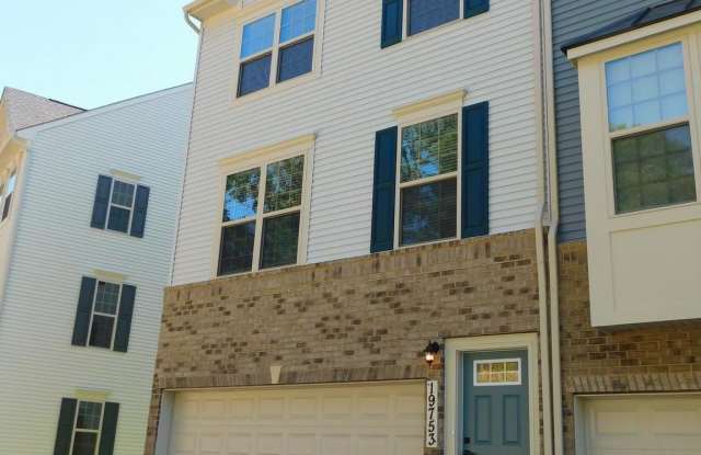 19753 GREEN VILLAGE Drive