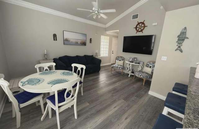 Photo of 114 E ATOL ST.