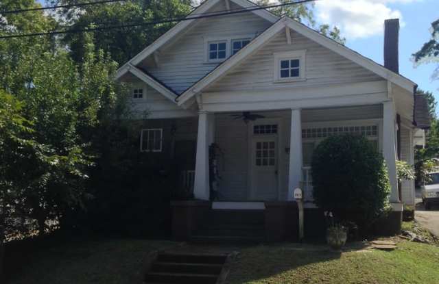 2BD/2BTH Home with FLEX SPACE Available with Off Street Parking