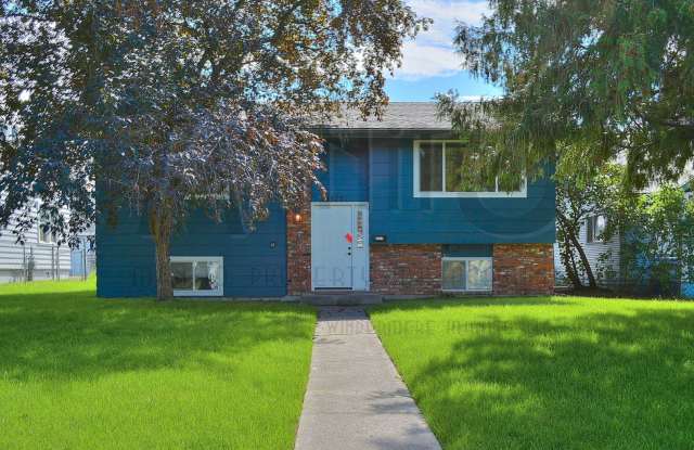 Peaceful Audubon-Downriver Home
