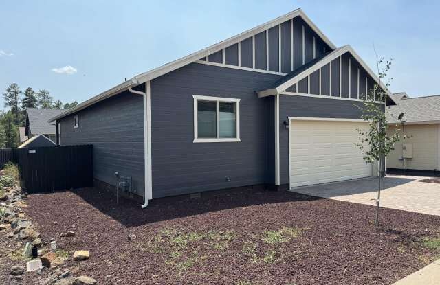 737 W Summer Haven Lane