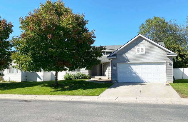 1083 Tubsgate Court - 1083 Tubsgate Court, Post Falls, ID 83854