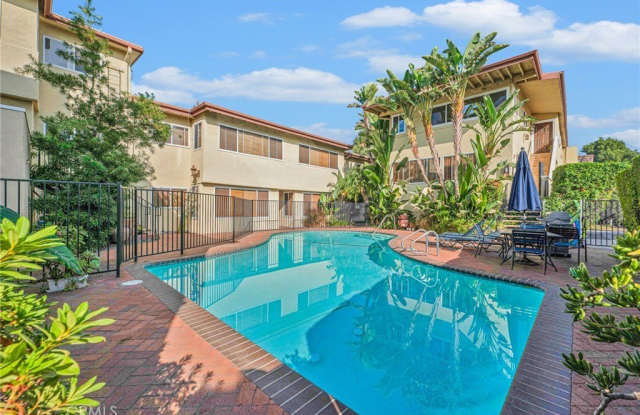 14934 Dickens Street