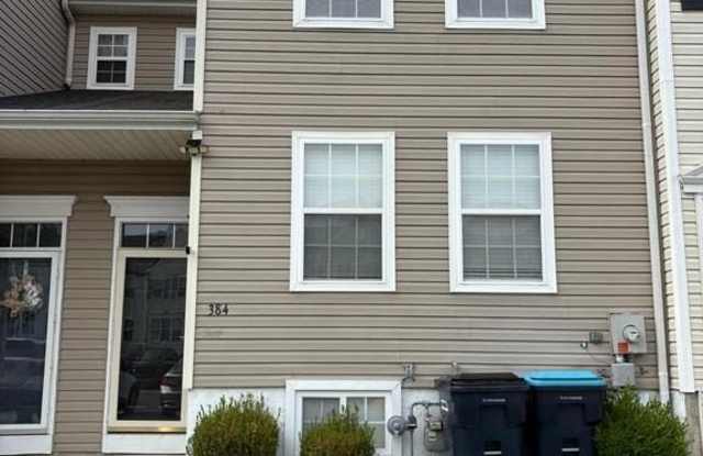 384 BRADDOCK ROAD