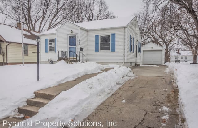 408 10th St - 408 10th Street, West Des Moines, IA 50265