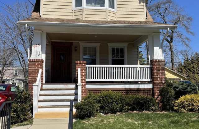 Photo of 615 Corlies Avenue