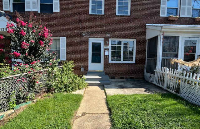 Alexandria/North Del Ray - 133 W Reed - $2,795.00