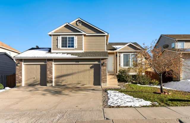 7131 Creekfront Dr