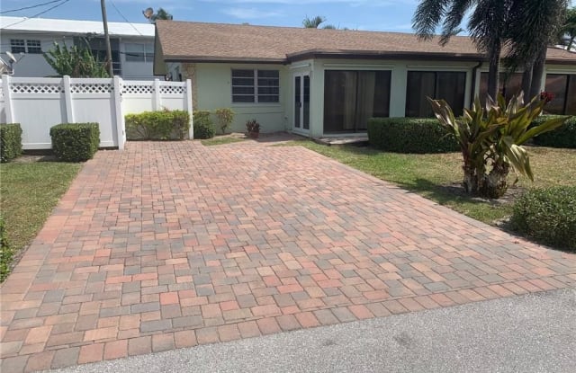 11 Fayette Dr - 11 Fayette Drive, Ocean Ridge, FL 33435