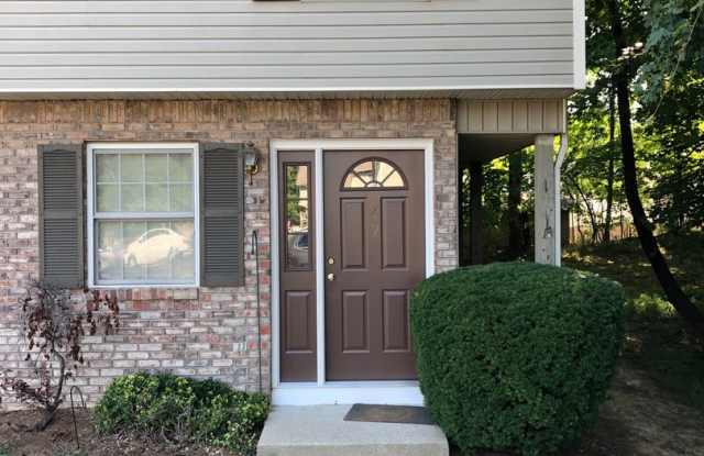 Nice Sherwood Hills Condo