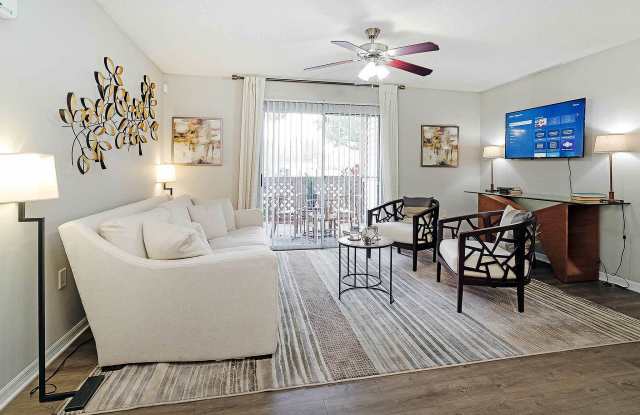 Photo of Advenir at the Oaks