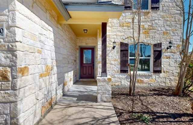 2900 Horseback Court