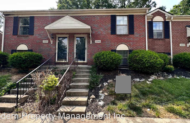 1393 Hartland Woods Way
