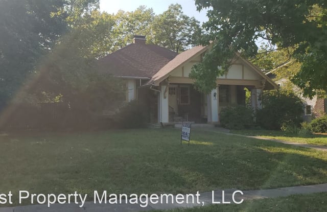 109 Westwood Ave - 109 Westwood Avenue, Columbia, MO 65203