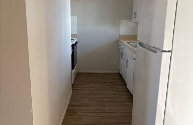 1424 North Craycroft Road