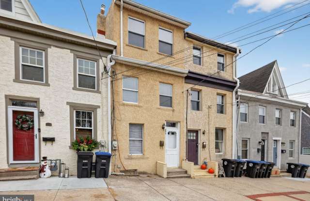 Photo of 354 E SIXTH Avenue