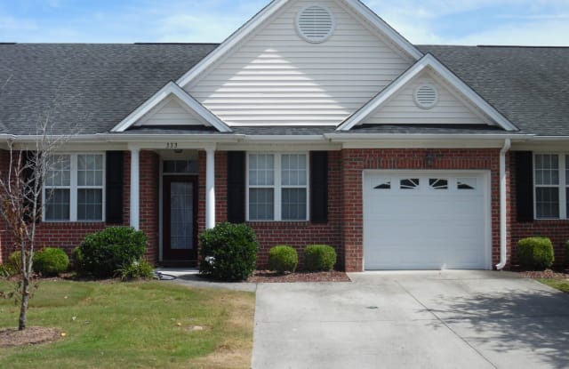 Three Bedroom, Two Baths with one car garage in Carleton Place! - 333 Monlandil Drive, Wilmington, NC 28403