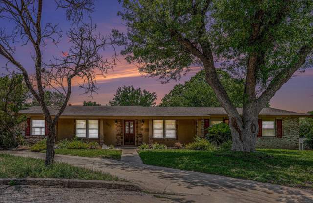 Photo of 7527 Quail Run Dr