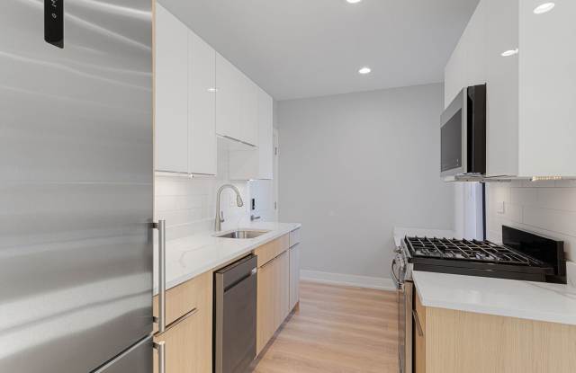 1552 W Juneway Terrace