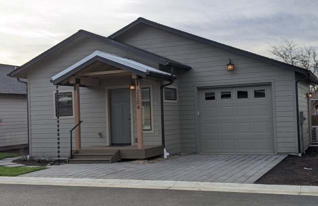 Gorgeous 2-Bedroom, 2-Bath Home In Eugene!