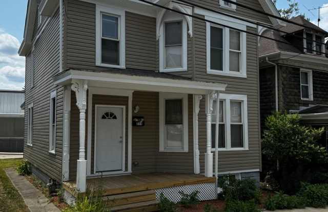 Newly Updated 4 Bedroom!