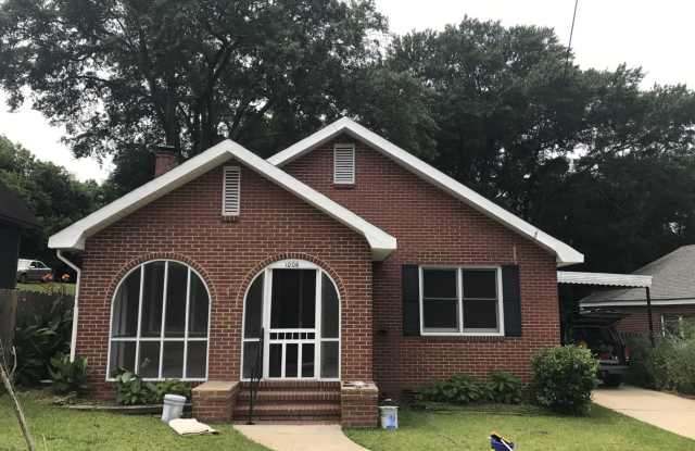 ***ON HOLD**3 Bedroom / 1 Bathroom Home for Rent in Columbus, GA***