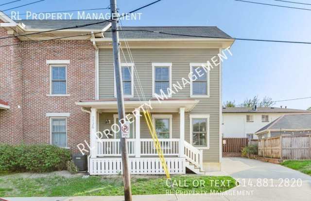 1126 Say Ave