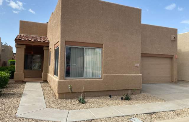Cozy Mesa Condo