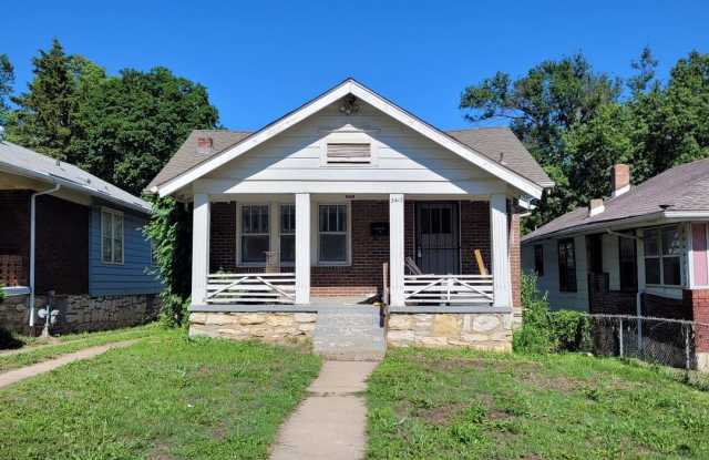 3417 Monroe Ave