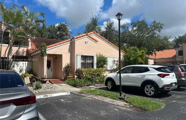 Photo of 11810 SW 80th St