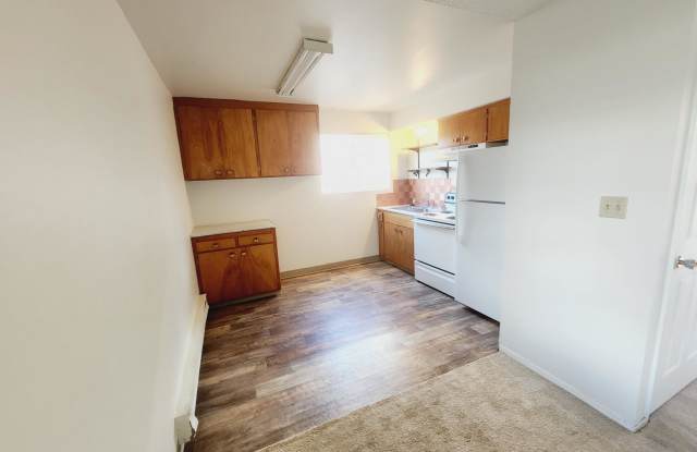 Photo of 2102 West 1st Avenue