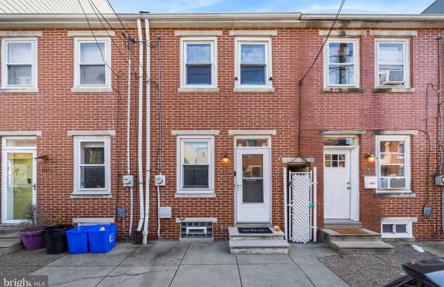 1855 SEPVIVA Street