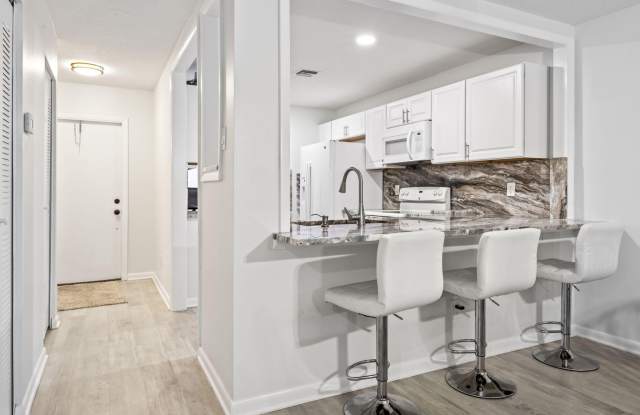 5847 Summerfield Court