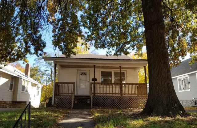 2541 Quincy Street - 2541 Quincy Avenue, Kansas City, MO 64127