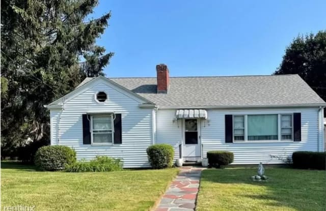 77 Sunset Ave - 77 Sunset Avenue, Providence, RI 02909