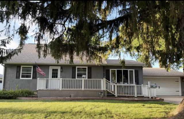 Photo of 7220 Maywood Ave