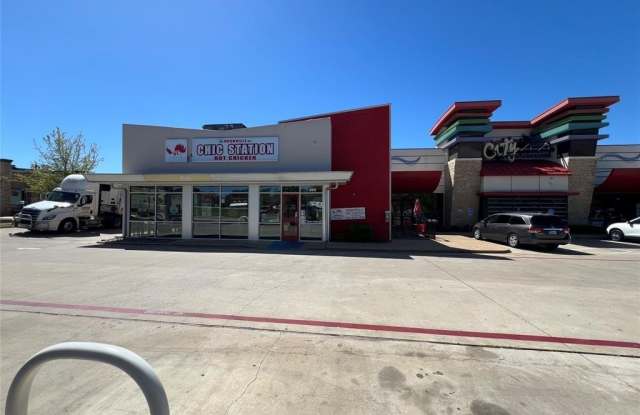 7205 S Broadway Avenue