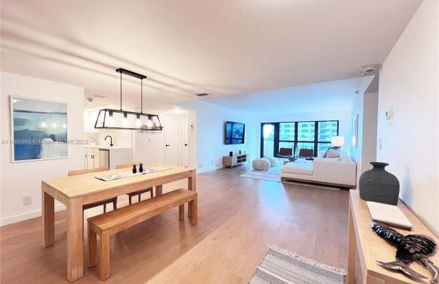 Photo of 5100 N Ocean Blvd