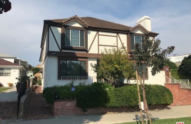 623 9th ST - 623 9th Street, Santa Monica, CA 90402