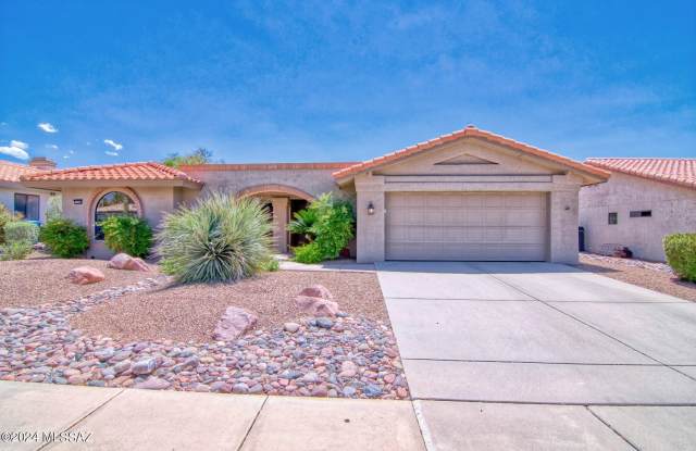 14582 N Alamo Canyon Drive - 14582 North Alamo Canyon Drive, Oro Valley, AZ 85755