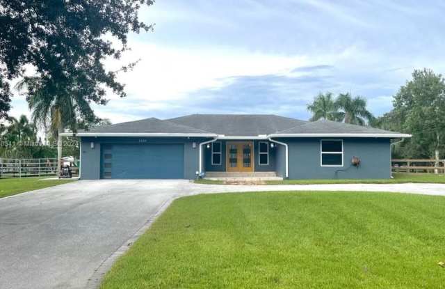 1450 SW 139th Ave - 1450 Southwest 139th Avenue, Davie, FL 33325