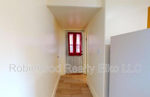 440 Sage Street - 1/2