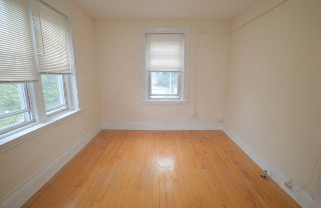 15 Lynde St unit: 22