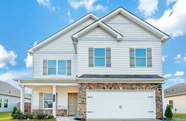 16879 Hollings Trail