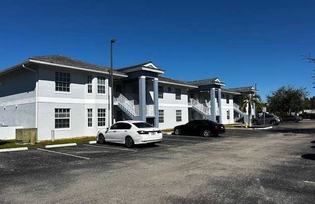 8313 Bernwood Cove Loop unit: 1202