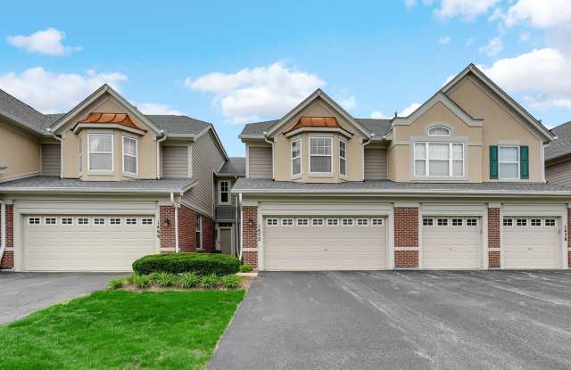 1472 Pinehurst Circle